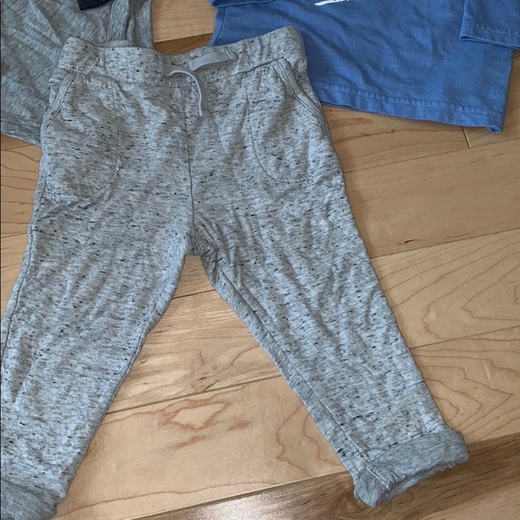 Winter bundle!!❄️❄️ - Picture 5 of 5